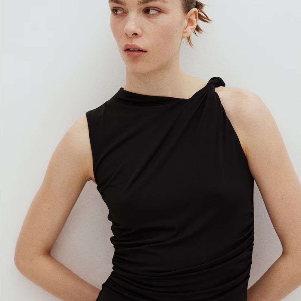 H&M |GATHERED MIDI DRESS | Color: Black | Size: XL